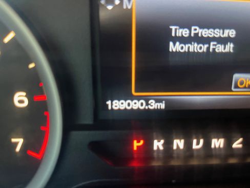 Used 2016 Ford F150 XLT w/ Equipment Group 301A Mid image 17