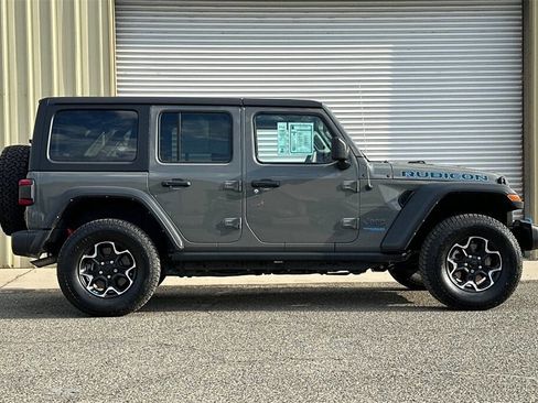 Used 2022 Jeep Wrangler Unlimited Rubicon 4xe w/ Cold Weather Group image 7
