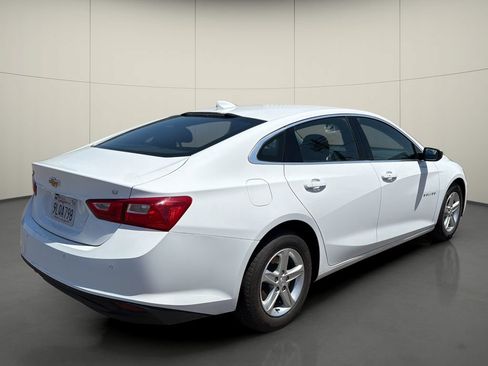 Used 2024 Chevrolet Malibu LT FWD image 8