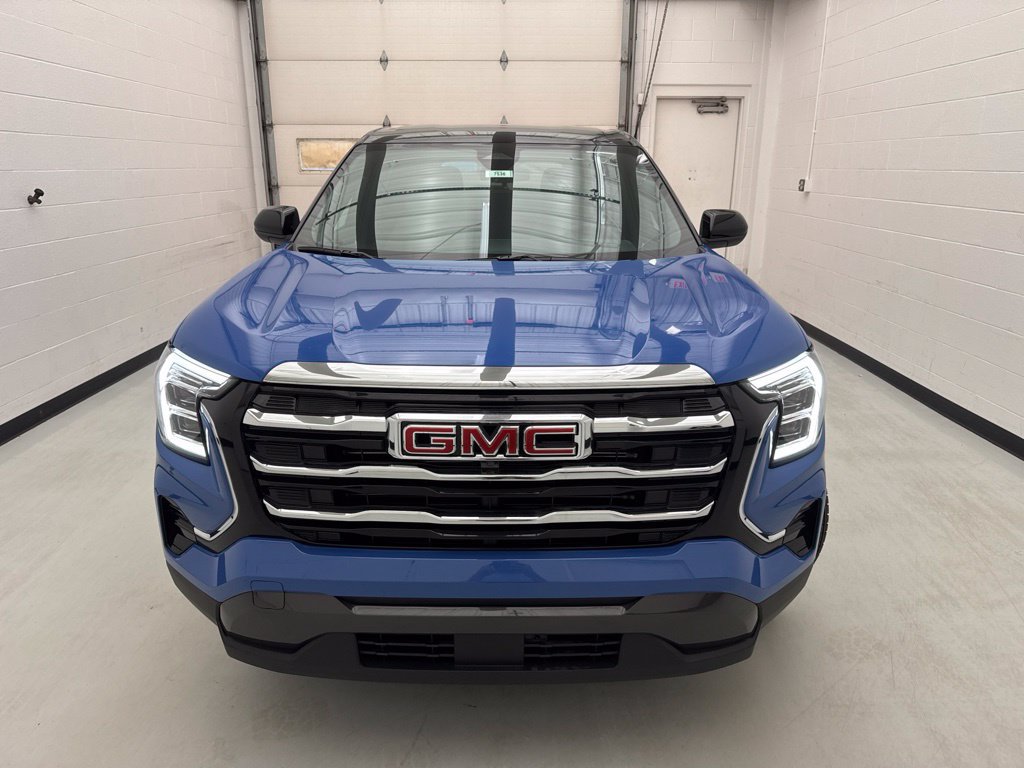 New 2027 GMC Terrain Elevation AWD/4WD image 2