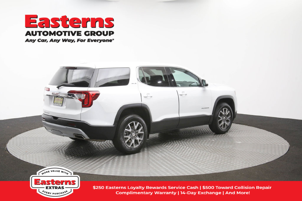 Used 2023 GMC Acadia SLE FWD image 39