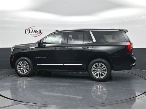 Used 2025 GMC Yukon Denali image 2
