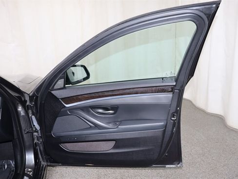 Used 2015 BMW 535i xDrive Sedan AWD/4WD image 23