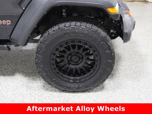 Used 2021 Jeep Gladiator Mojave image 5