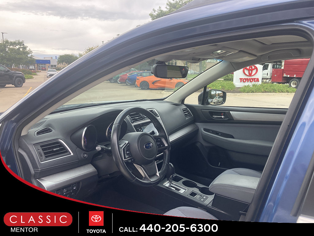 Used 2019 Subaru Outback 2.5i Premium w/ Popular Package #2 AWD/4WD image 3