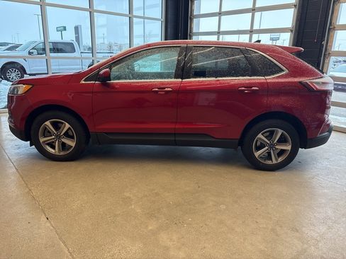 Used 2022 Ford Edge SEL w/ Convenience Package image 7