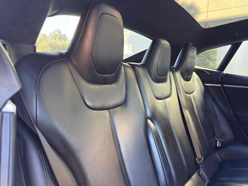 Used 2017 Tesla Model S 75 image 57