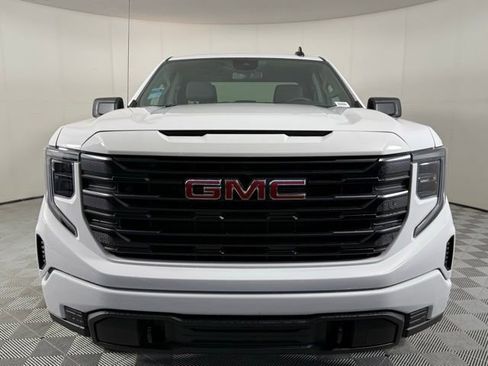 Used 2025 GMC Sierra 1500 Pro w/ Graphite Edition image 8