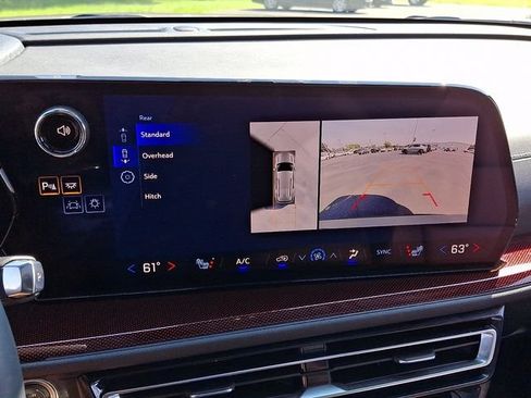 Used 2026 Chevrolet Traverse Z71 w/ Driver Confidence Package AWD/4WD image 20