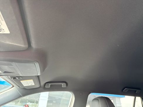 Used 2025 Chevrolet Equinox LT w/ Safety and Technology Package image 24