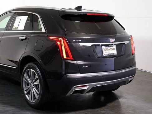 Used 2024 Cadillac XT5 Premium Luxury w/ Technology Package AWD/4WD image 11