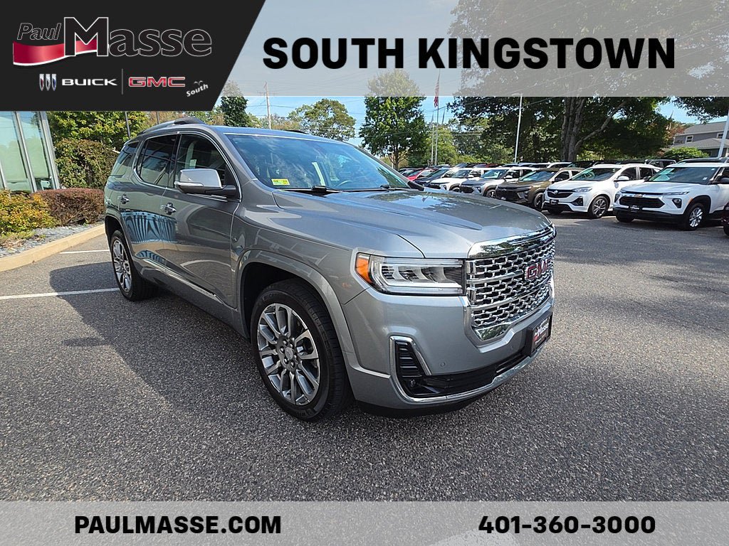 Used 2023 GMC Acadia Denali w/ Denali Ultimate Package AWD/4WD image 3