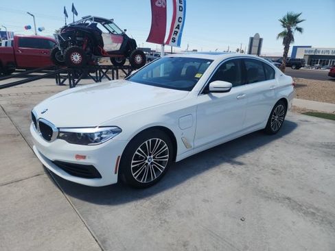 Used 2019 BMW 530e RWD image 8