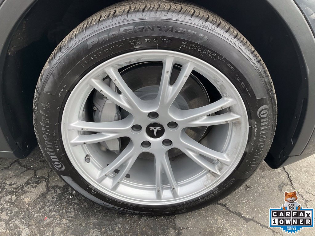 Used 2024 Tesla Model Y 2WD image 75