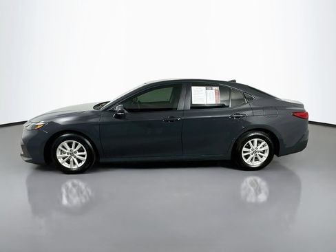 Used 2026 Toyota Camry LE FWD image 5