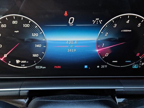 Certified 2025 Mercedes-Benz GLS 450 4MATIC image 26