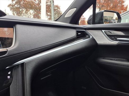 Certified 2021 Cadillac XT5 Premium Luxury image 20