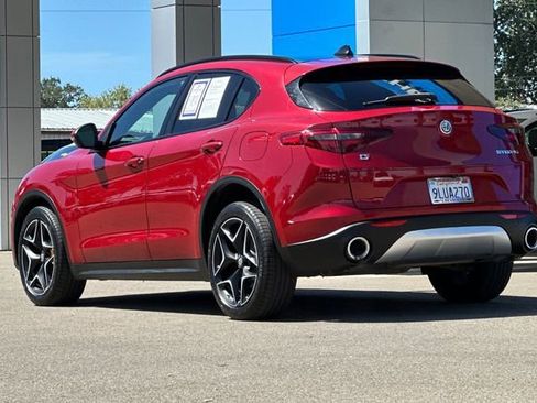Used 2018 Alfa Romeo Stelvio Ti Sport AWD/4WD image 7