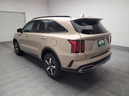 Used 2021 Kia Sorento EX image 5