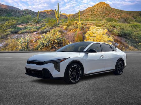 Certified 2025 Kia K4 GT-Line w/ GT-Line Premium Package image 6