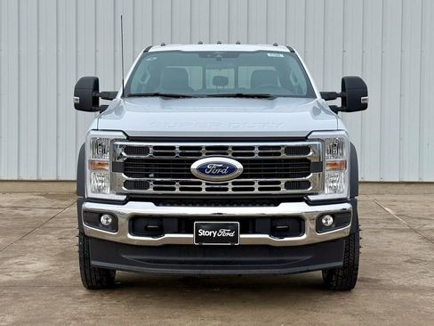 New 2026 Ford F550 4x4 Crew Cab Super Duty image 8