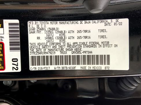 Certified 2022 Toyota Tacoma TRD Off-Road image 30