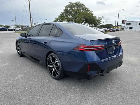 Used 2024 BMW 530i w/ M Sport Package RWD image 4