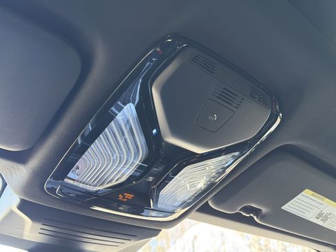 Used 2026 BMW X6 M60i image 13