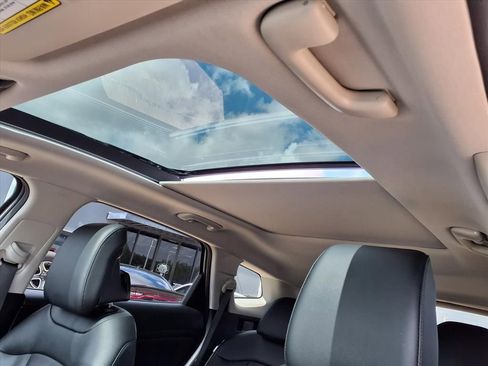 Used 2026 Kia Sportage EX w/ EX Panorama Roof Package image 10