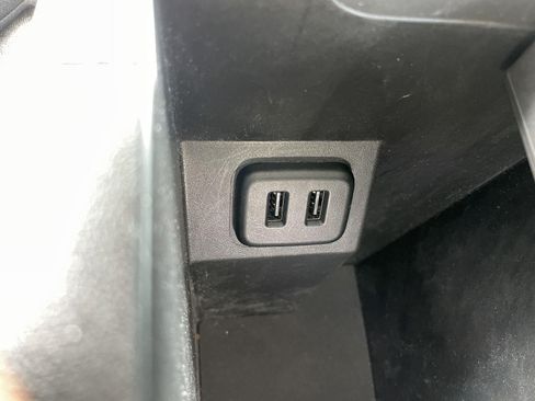 Used 2024 Chevrolet Equinox LT FWD image 30
