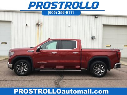 Used 2022 GMC Sierra 1500 SLT w/ SLT Premium Plus Package