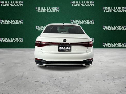 Used 2025 Volkswagen Jetta S image 6