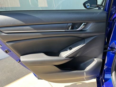 Used 2020 Honda Accord Sport image 22