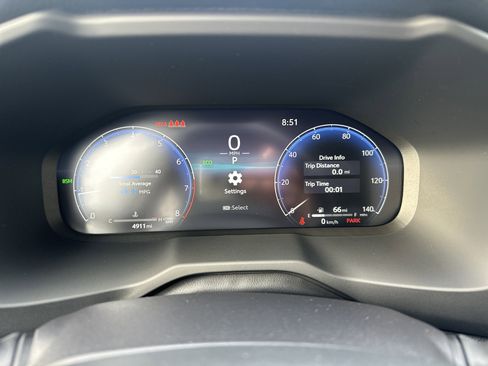 Used 2025 Toyota RAV4 Limited image 16