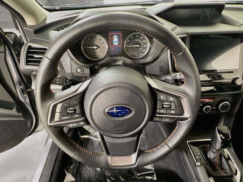 Used 2023 Subaru Crosstrek 2.5i Limited AWD/4WD image 11
