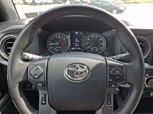 Certified 2023 Toyota Tacoma TRD Off-Road w/ TRD Premium Off Road Package AWD/4WD image 19