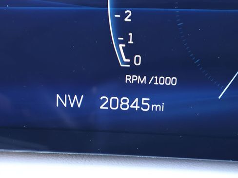 Certified 2024 Cadillac XT4 Premium Luxury w/ Active Safety Package image 24