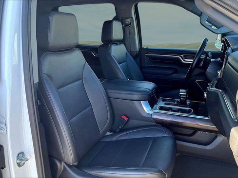 Used 2023 GMC Sierra 1500 SLT w/ SLT Premium Package image 21