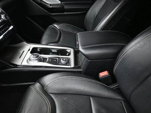 Used 2021 Ford Explorer ST w/ Equipment Group 401A image 21