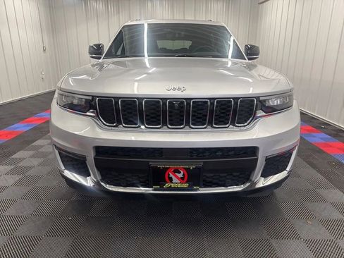 Used 2024 Jeep Grand Cherokee L Limited w/ Luxury Tech Group II AWD/4WD image 10