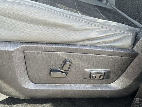 Used 2014 RAM 1500 Big Horn image 14