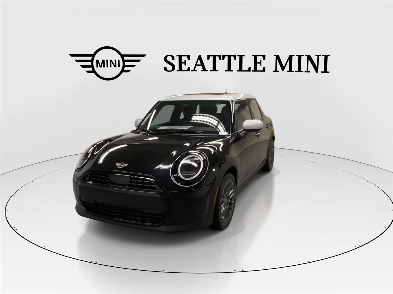New 2026 MINI Cooper 4-Door Hardtop FWD image 4