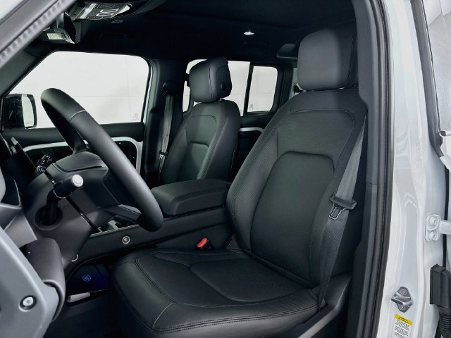 New 2026 Land Rover Defender 110 X-Dynamic SE AWD/4WD image 21