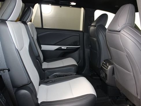 Used 2025 Lexus TX 500h AWD w/ Technology Package image 24