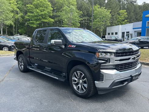 Used 2020 Chevrolet Silverado 1500 LT w/ All-Star Edition AWD/4WD image 3