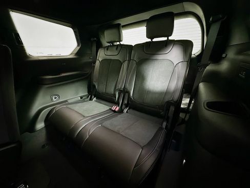 New 2026 Jeep Grand Cherokee L 4WD image 17