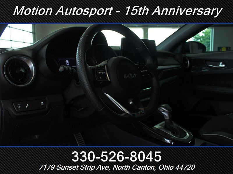 Used 2023 Kia Forte GT-Line w/ GT-Line Technology Package FWD image 11