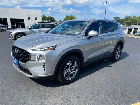 Certified 2023 Hyundai Santa Fe SE AWD/4WD image 6