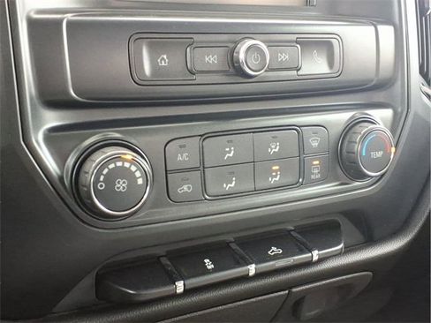 Used 2018 Chevrolet Silverado 1500 Custom w/ Custom Convenience Package image 10