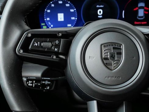 New 2026 Porsche Macan Turbo Electric AWD/4WD image 10